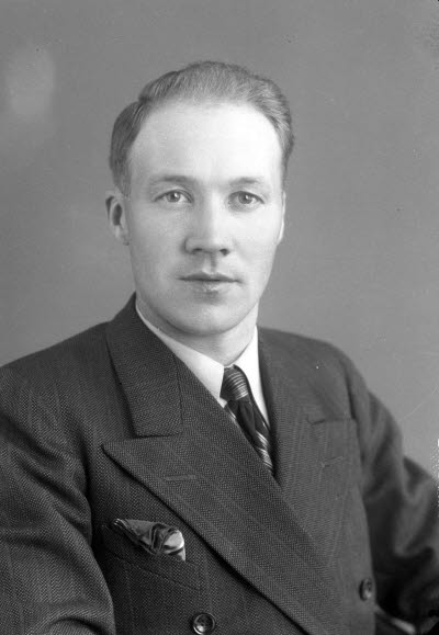 Porträtt av en herre. Ateljefoto.