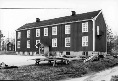 Bygdegården, Hakkas.