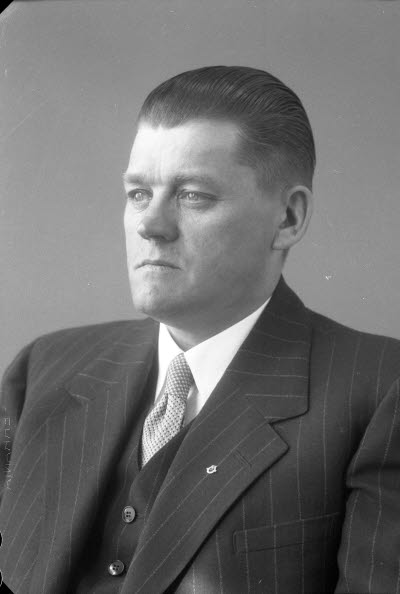 Porträtt av en herre. Ateljefoto.