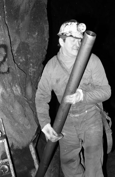 Borrståls service i Koskullskulle.