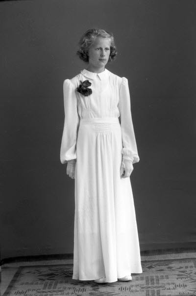 Porträtt av en flicka. Ateljefoto.