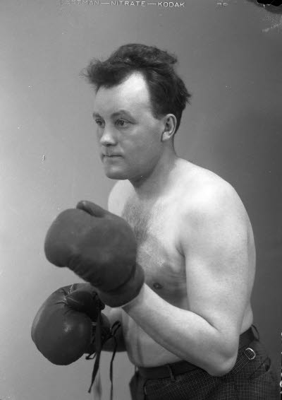 Porträtt av en herre. Ateljefoto.