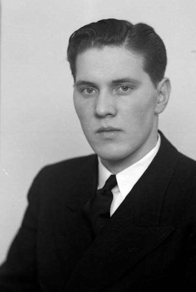 Porträtt av en herre. Ateljefoto.