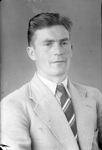 Porträtt av en herre. Ateljefoto.