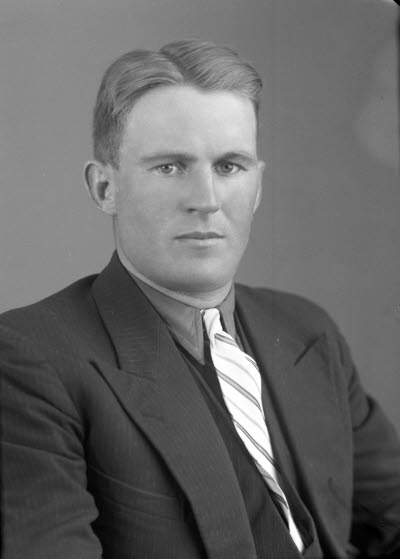 Porträtt av en herre. Ateljefoto.