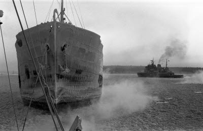 Hamnar. Luleå, Narvik. Fartyg.