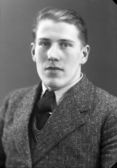 Porträtt av en herre. Ateljefoto.