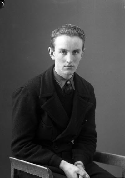 Porträtt av en herre. Ateljefoto.