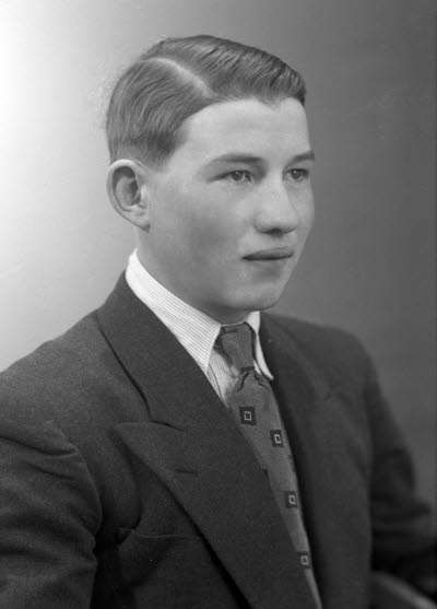 Porträtt av en herre. Ateljefoto.