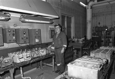 Vitåfors. Batteriladdning stationen 1994-09-19; Jonny Nilsson.