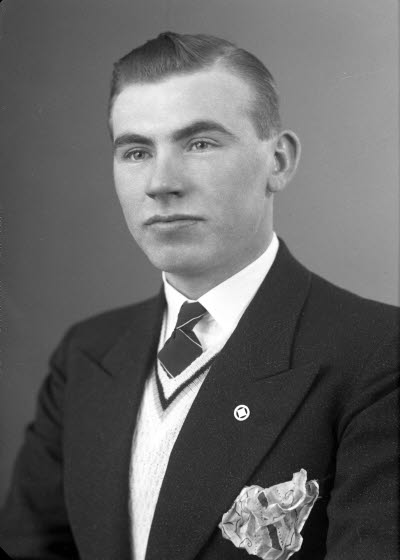 Porträtt av en herre. Ateljefoto.