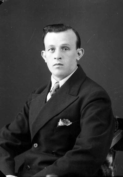 Porträtt av en herre. Ateljefoto.