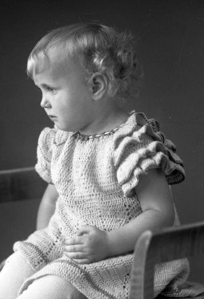 Porträtt av ett barn. Ateljefoto.