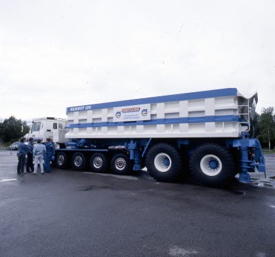 Mammuten, 120 tons trucken.