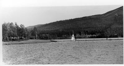Vindsurfing på Vassaraträsk, Gällivare. Sandviken.