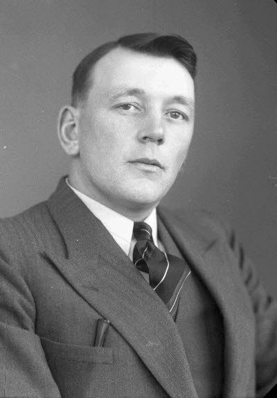 Porträtt av en herre. Ateljefoto.