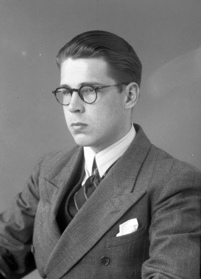 Porträtt av en herre. Ateljefoto.