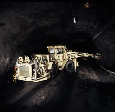 Gruva Under jord. Skrotning.