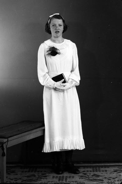 Porträtt av en flicka. Ateljefoto.