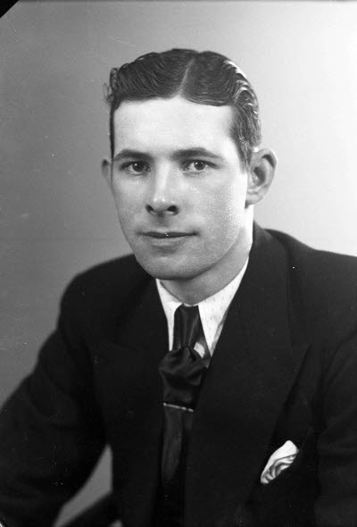 Porträtt av en herre. Ateljefoto.