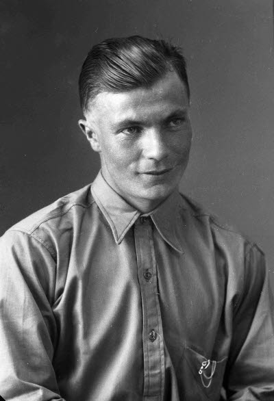 Porträtt av en herre. Ateljefoto.