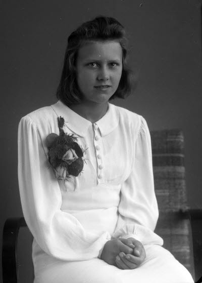 Porträtt av en flicka. Ateljefoto.