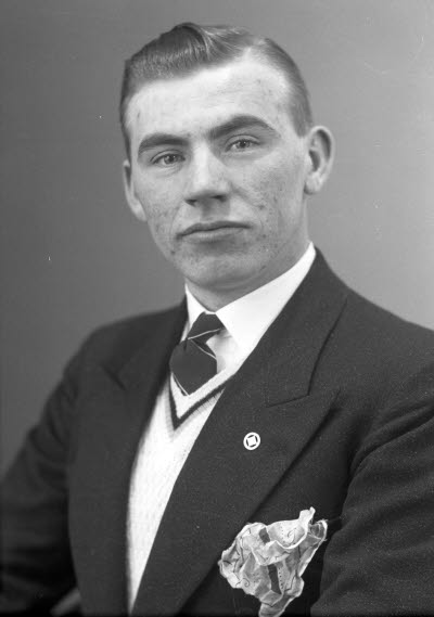 Porträtt av en herre. Ateljefoto.