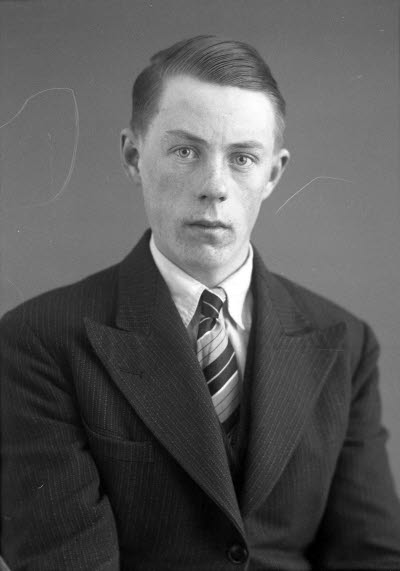 Porträtt av en herre. Ateljefoto.