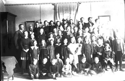 Interiör; gruppbild: Godtemplare. Oidentifierade.