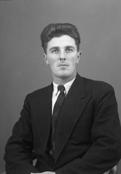 Porträtt av en herre. Ateljefoto.