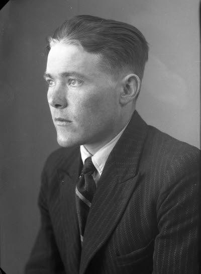 Porträtt av en herre. Ateljefoto.