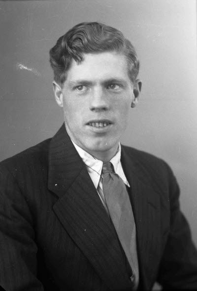 Porträtt av en herre. Ateljefoto.