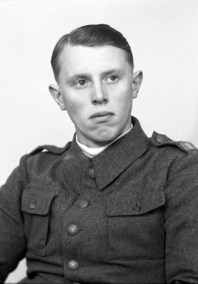 Porträtt av en herre. Ateljefoto.