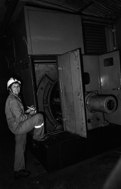 Schaktmotor haveri 1993-01-15. Catrine Smedman.