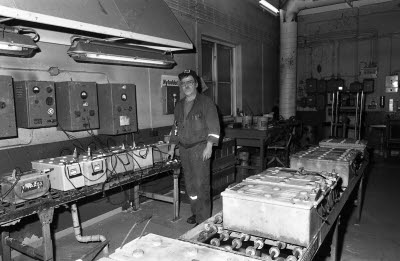 Vitåfors. Batteriladdning stationen 1994-09-19; Jonny Nilsson.