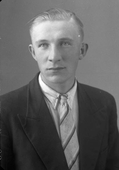 Porträtt av en herre. Ateljefoto.