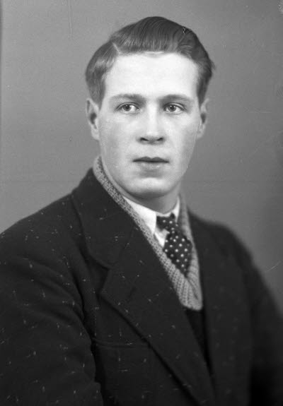 Porträtt av en herre. Ateljefoto.