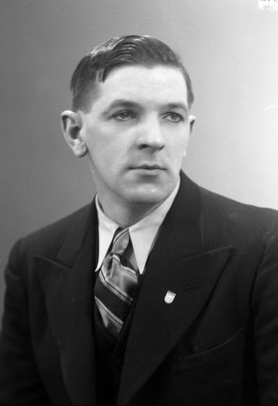 Porträtt av en herre. Ateljefoto.