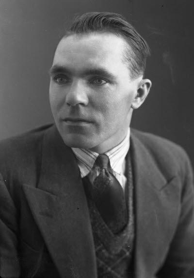 Porträtt av en herre. Ateljefoto.