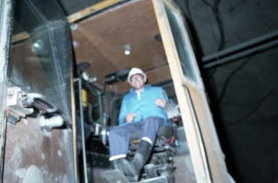 Näringsminister Per Westerberg på besök hos LKAB i Malmberget 1994-08-16.