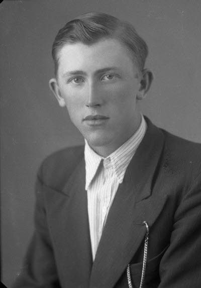 Porträtt av en herre. Ateljefoto.