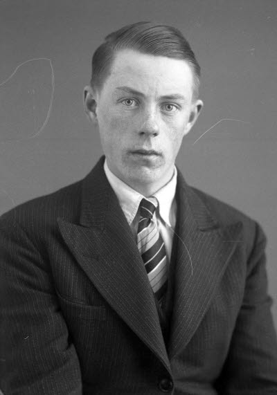 Porträtt av en herre. Ateljefoto.