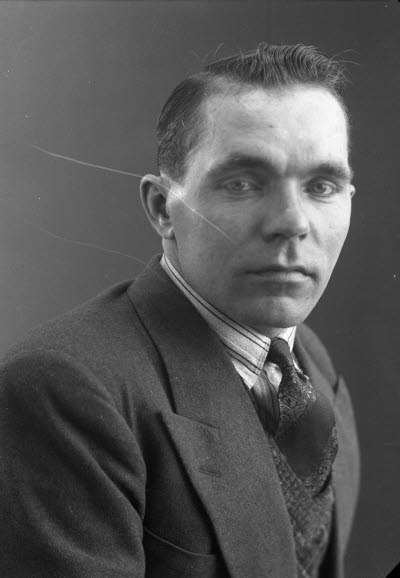 Porträtt av en herre. Ateljefoto.