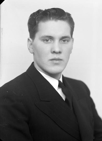 Porträtt av en herre. Ateljefoto.