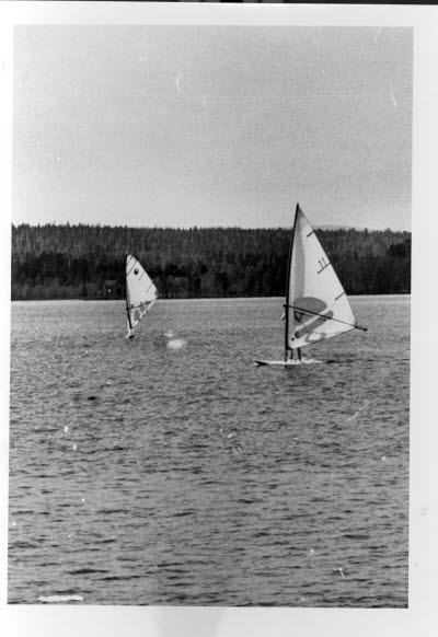 Vindsurfing på Vassaraträsk, Gällivare. Sandviken.