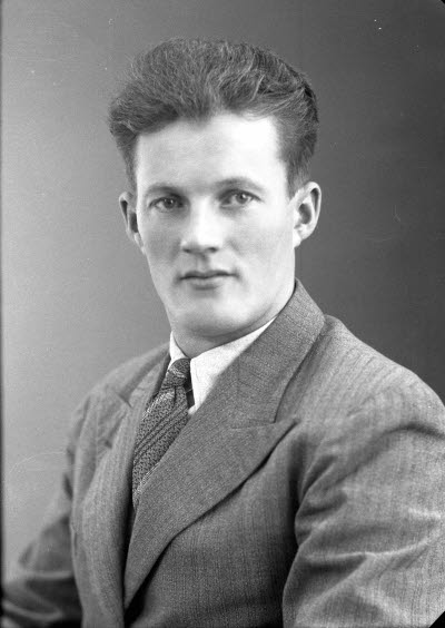 Porträtt av en herre. Ateljefoto.