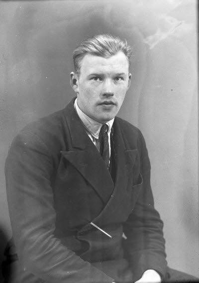 Porträtt av en herre. Ateljefoto.