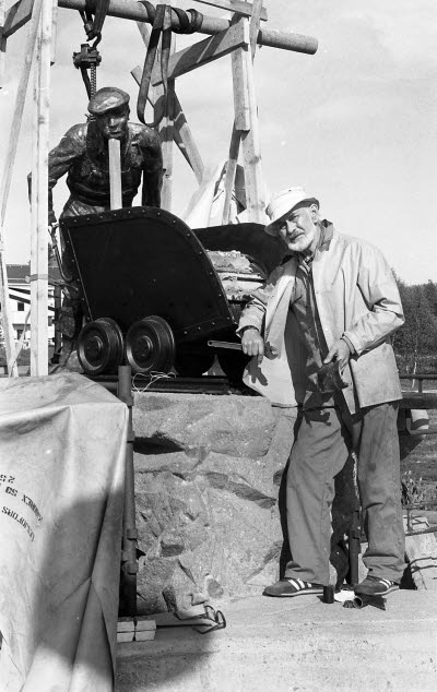 Staty i Koskullskulle.