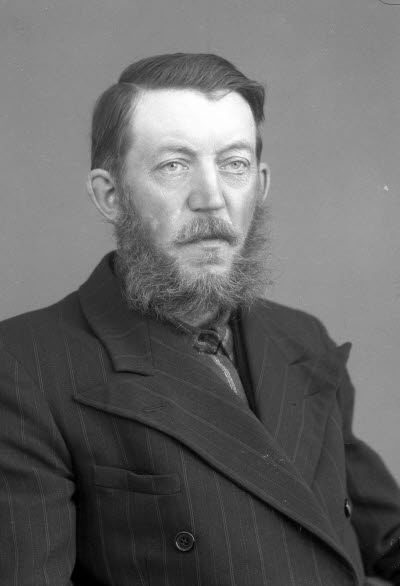 Porträtt av en herre. Ateljefoto.