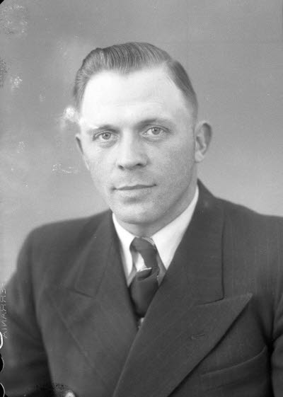 Porträtt av en herre. Ateljefoto.